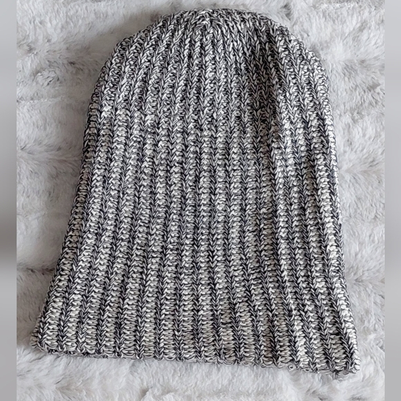 Love Your Melon Detroit Pistons Red Blue White 100% Cotton Knit Hat. - Picture 4 of 5